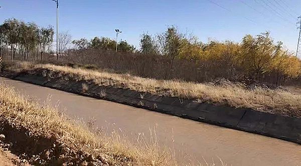 2019年消毒劑氯錠生產廠家騰格里沙漠污染調查:中冶紙業前身用污水灌溉