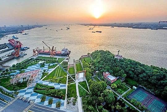 2020年精制排水帽廠家長(zhǎng)江邊千人查排污口,環(huán)境部要求一個(gè)都不放過(guò)